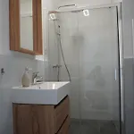 Apartment Fjaka & *